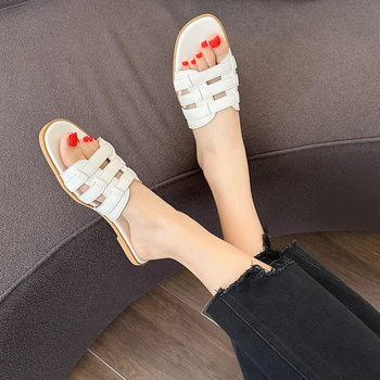 2023 Летние новые женские тапочки на плоской подошве, нескользящие женские сандалии с открытым носком, Сексуальный модный дизайн, женская обувь